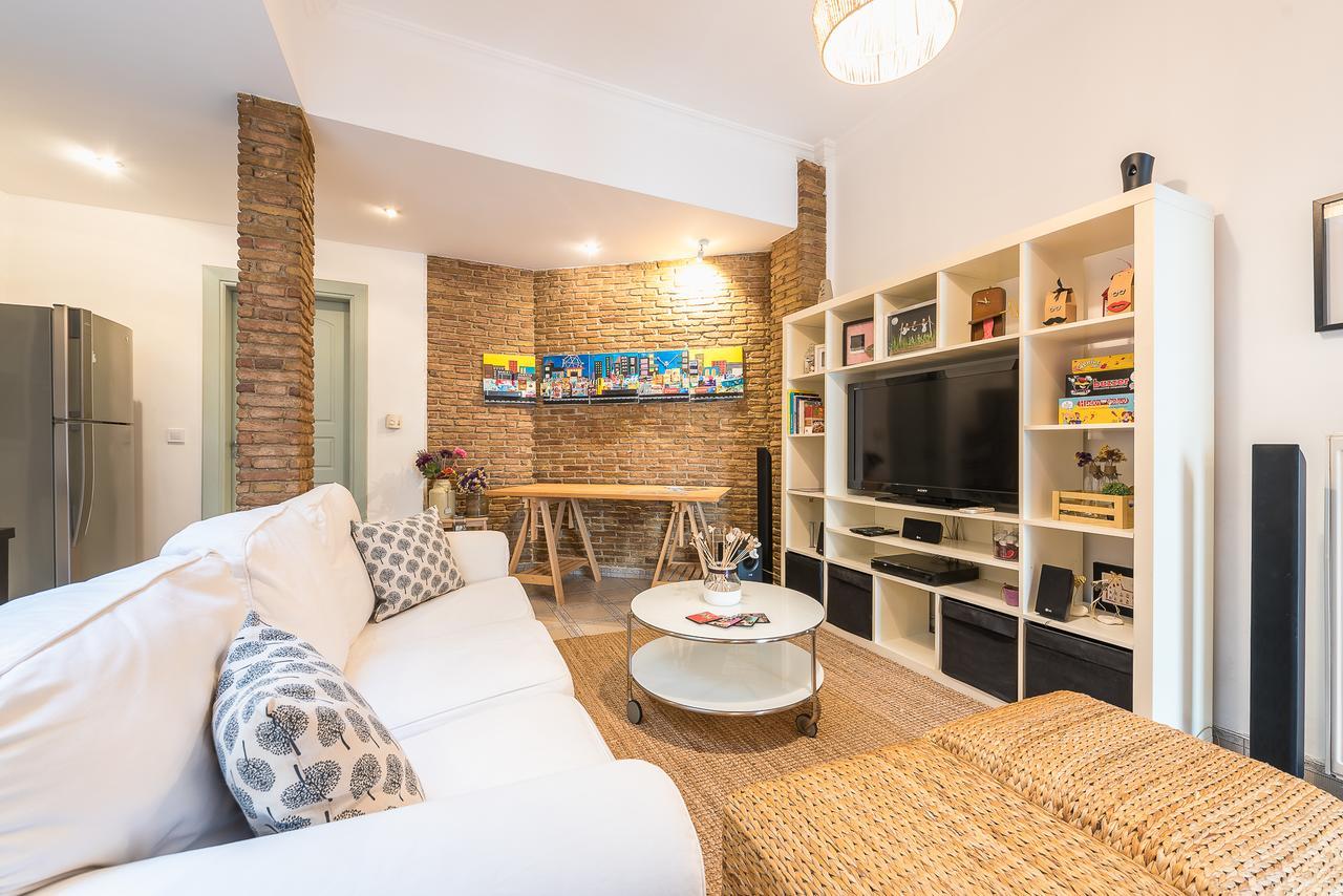 Elegant Kerameikos Apartment By Cloudkeys Афины Экстерьер фото
